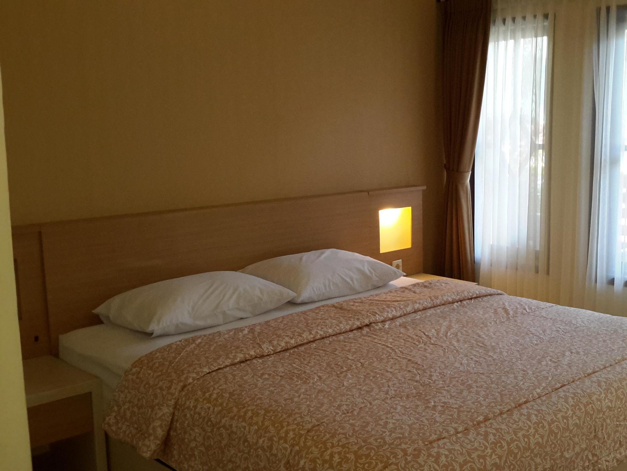 Pondok Indah Beach Hotel Пангандаран Экстерьер фото